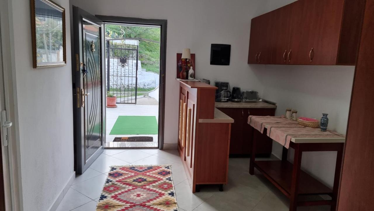 Kalaja Inn Krujë 外观 照片