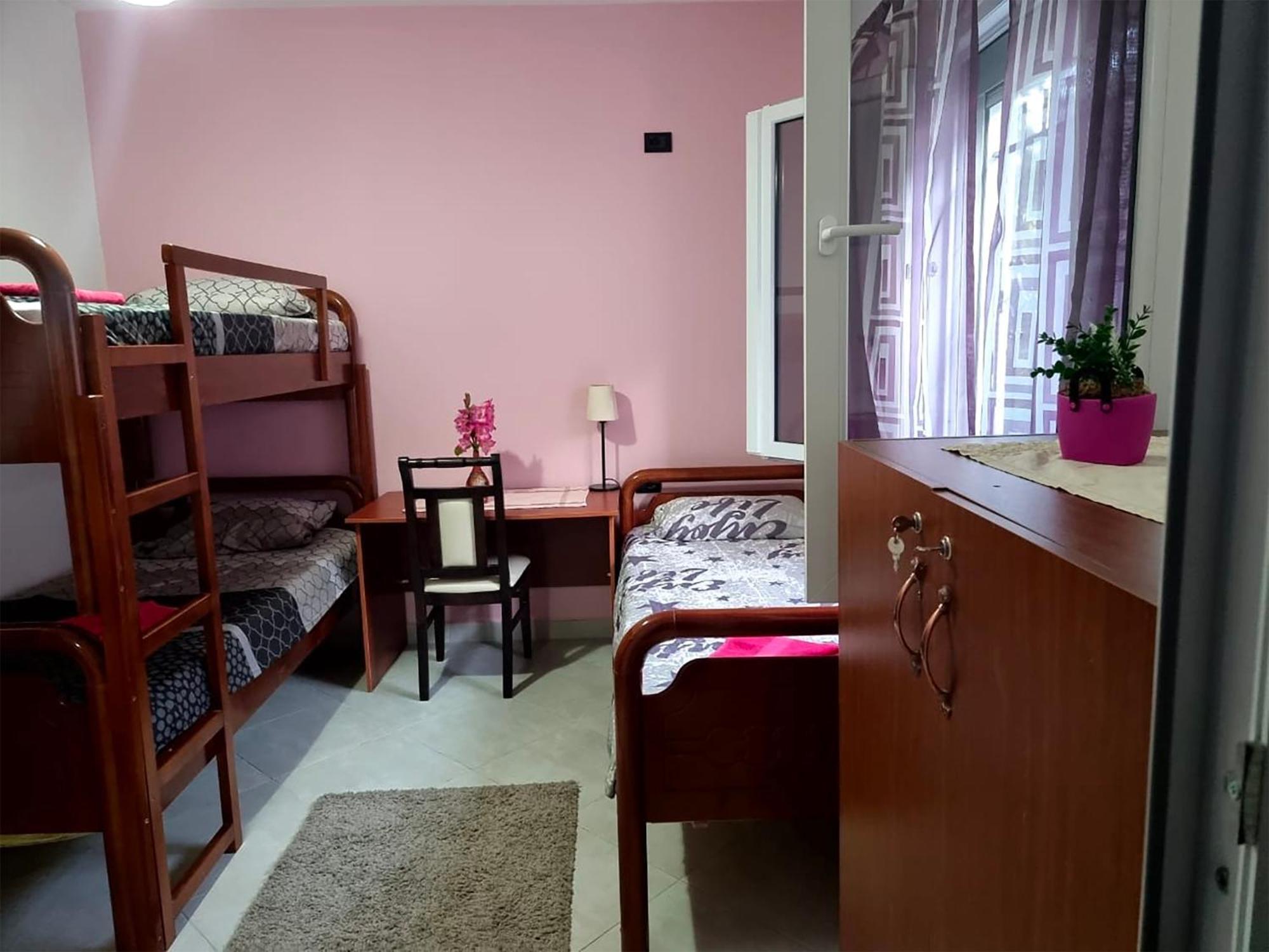 Kalaja Inn Krujë 外观 照片