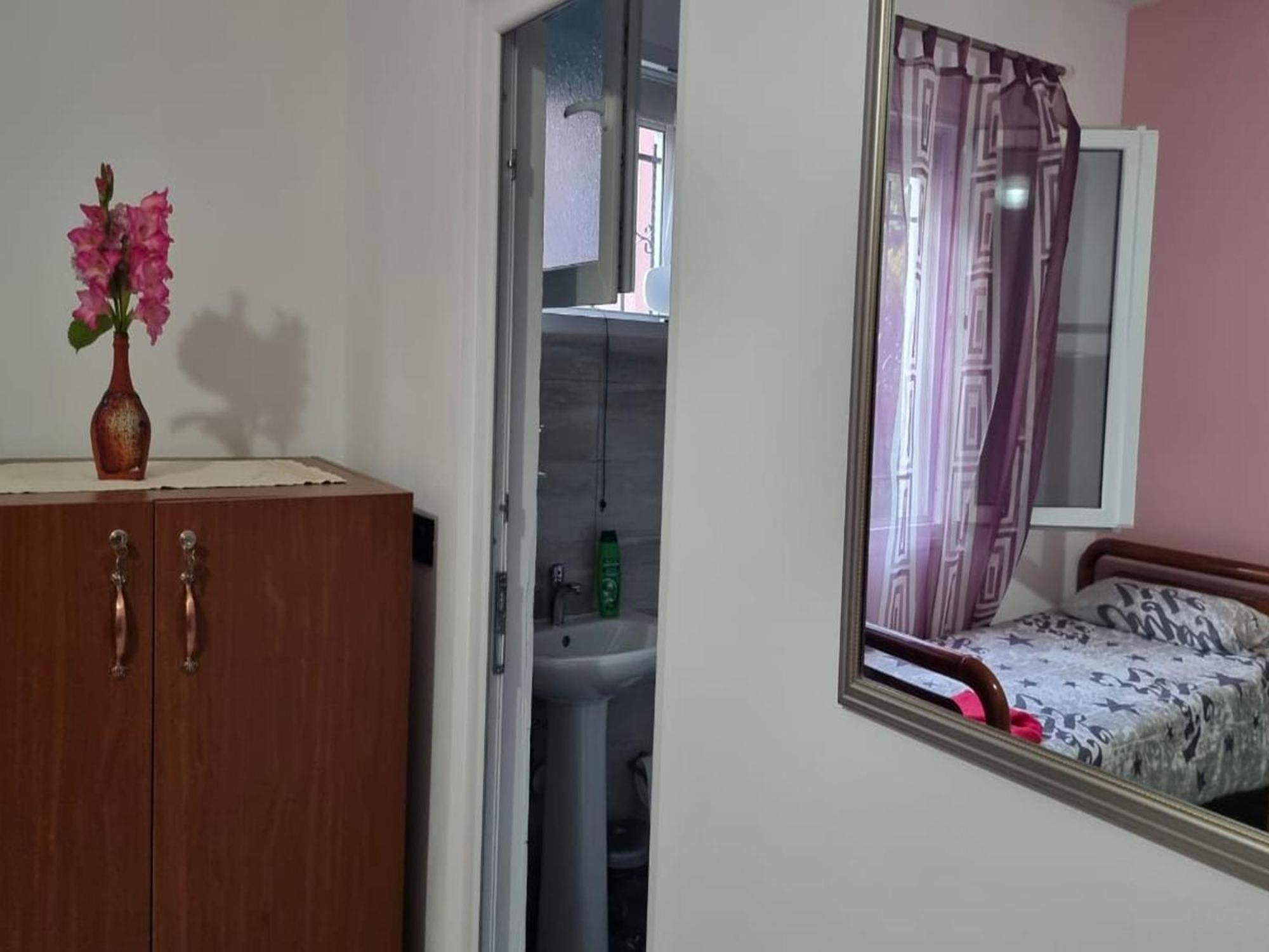 Kalaja Inn Krujë 外观 照片